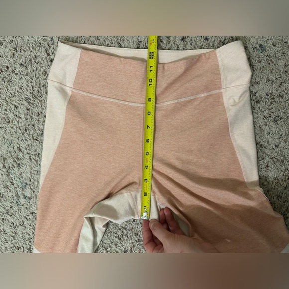 Outdoor Voices 3/4 Warmup Leggings Rose Quartz/Terracotta Size L - Picture 8 of 11